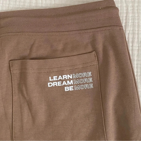 Alphalete Mens Brown Sweat Shorts - Picture 4 of 5
